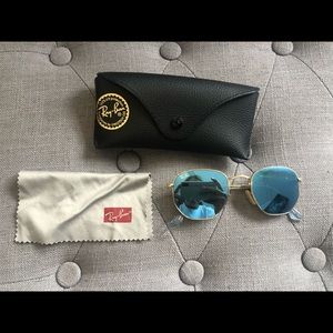Blue hexagon raybans